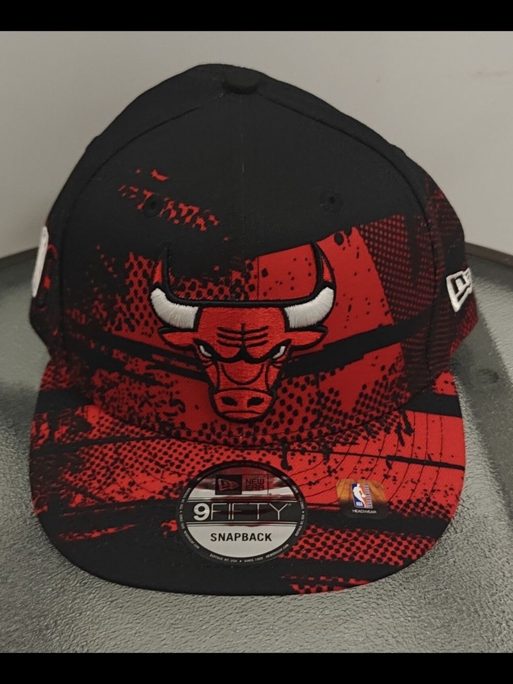 New Era Chicago Bulls Black NBA24 Tip Off 9FIFTY Mens Snapback Hat